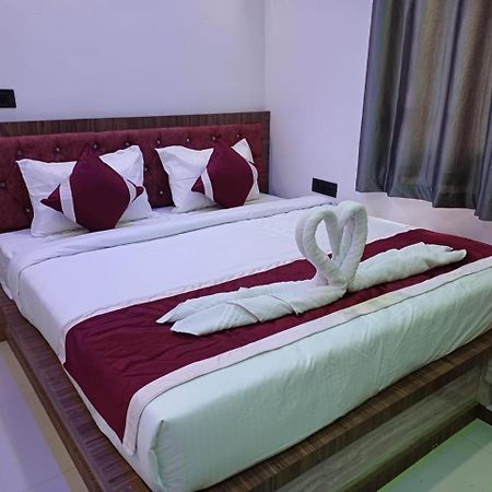 Hotel Shri Sai International, Sitamarhi Dumra Extérieur photo