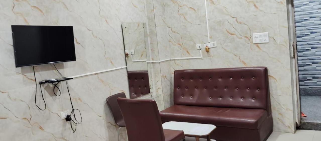 Hotel Shri Sai International, Sitamarhi Dumra Extérieur photo